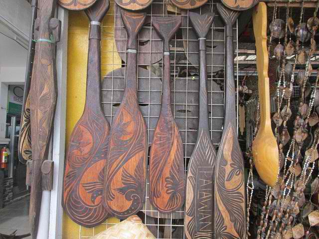 palawan wood carvings paddles