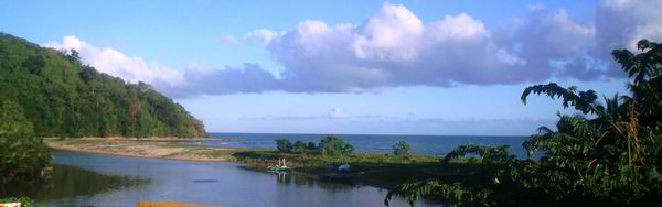 Puerto Princesa Bay viewed from Mauyon Bridge
